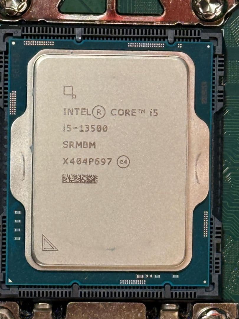 NEC LAVIE CORE I5-13500 スリムデザイン デスクトップPC