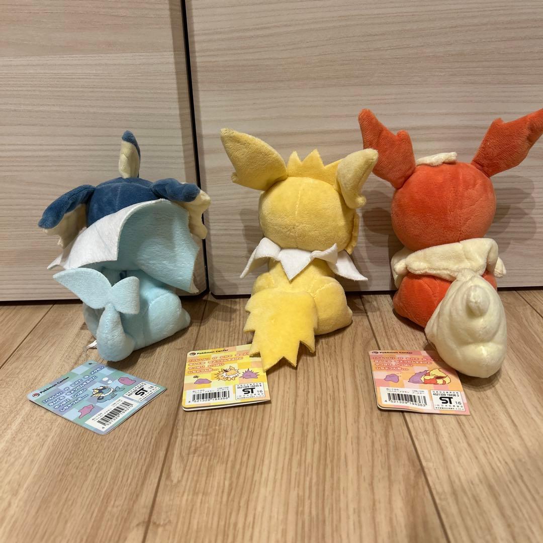 ポケモンセンター へんしんメタモン シャワーズ サンダース ブースター