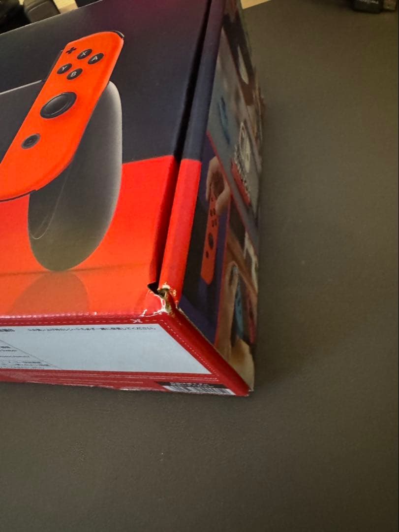 Nintendo Switch ニンテンドースイッチ ネオンレッド・ブルー