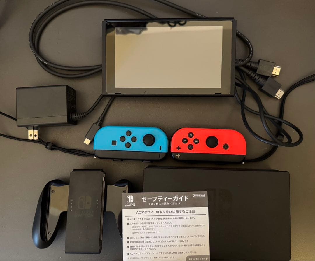 Nintendo Switch ニンテンドースイッチ ネオンレッド・ブルー