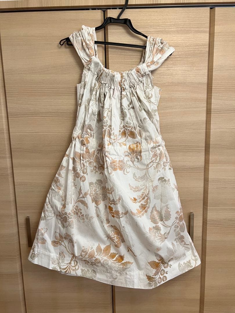 ヴィヴィアン　vivienne westwood ワンピース　リゾート　白
