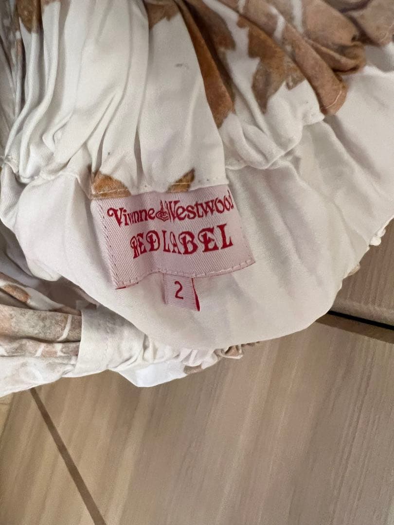 ヴィヴィアン　vivienne westwood ワンピース　リゾート　白