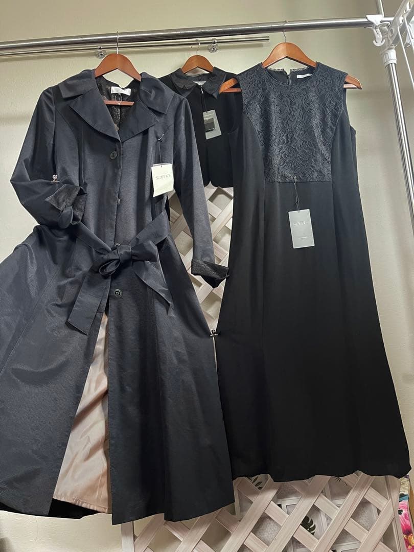 achaさま　春夏⭐︎９万円　マイナス8kg見え　42サイズ　ワールド　新品マキシ
