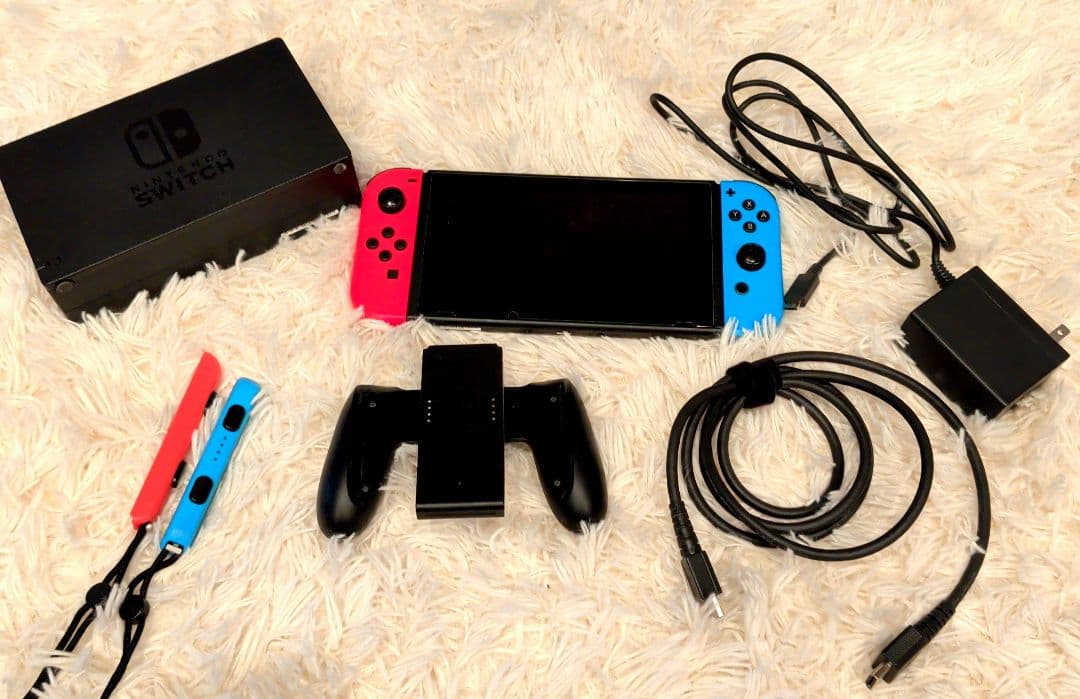 ち*3様 Nintendo Switch ネオンピンク・ブルー