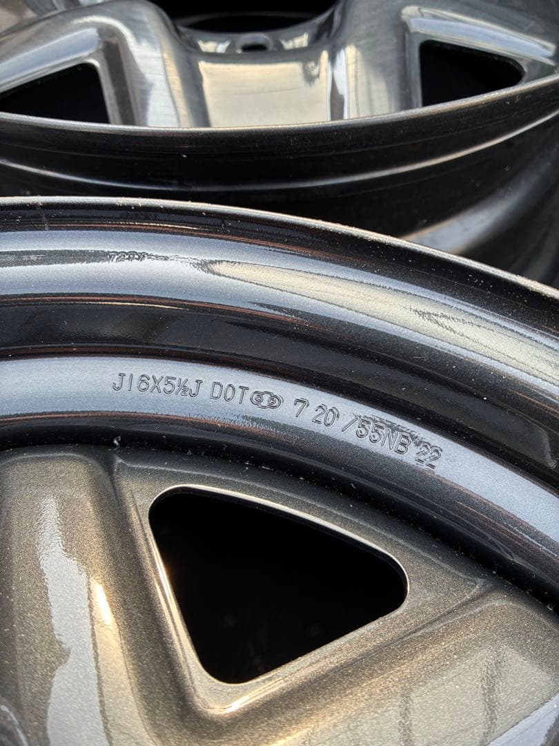 【美品】スズキ ジムニー JB64W純正スチールホイール　4本