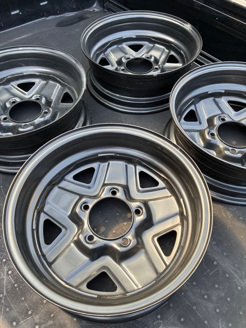 【美品】スズキ ジムニー JB64W純正スチールホイール　4本