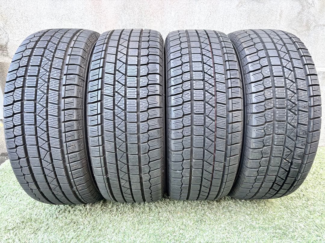 新しいケンダ KR36 スタッドレスタイヤ 205/55R16 4本セット