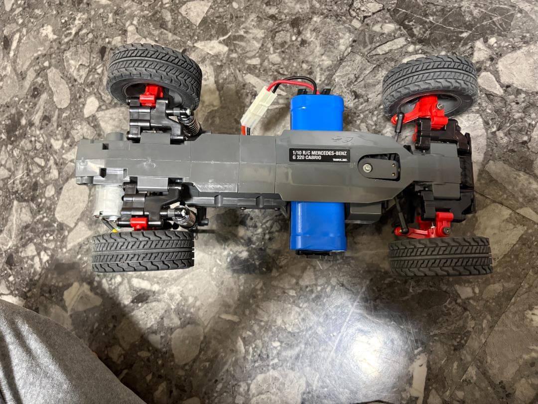 タミヤ1/10 電動RCメルセデス・ベンツ G 320 カブリオ MF-01
