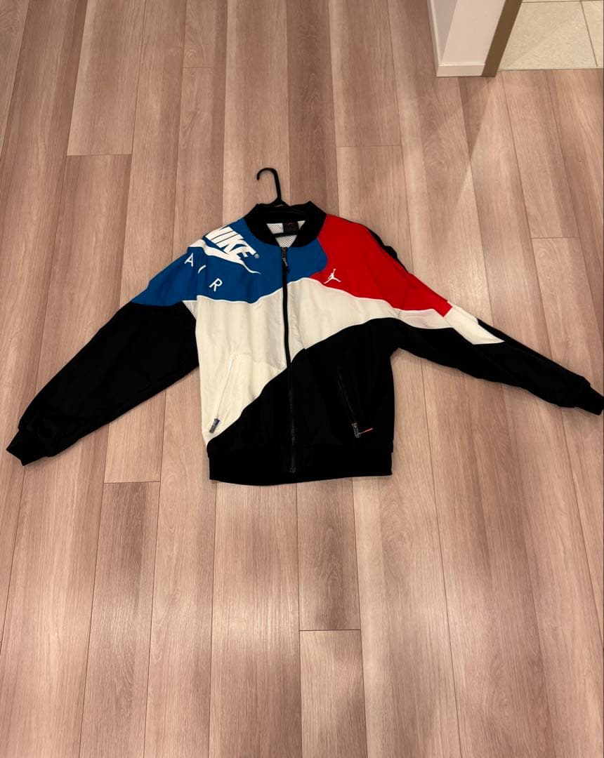 ジャケット・アウター Jordan Legacy AJ4 Lightweight Jacket M