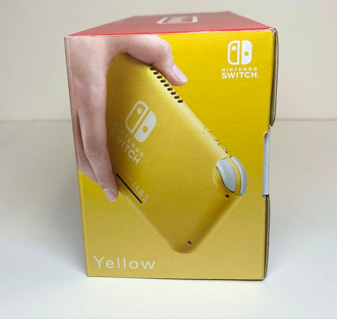 Nintendo Switch Lite イエロー　強化フィルム　2025年製