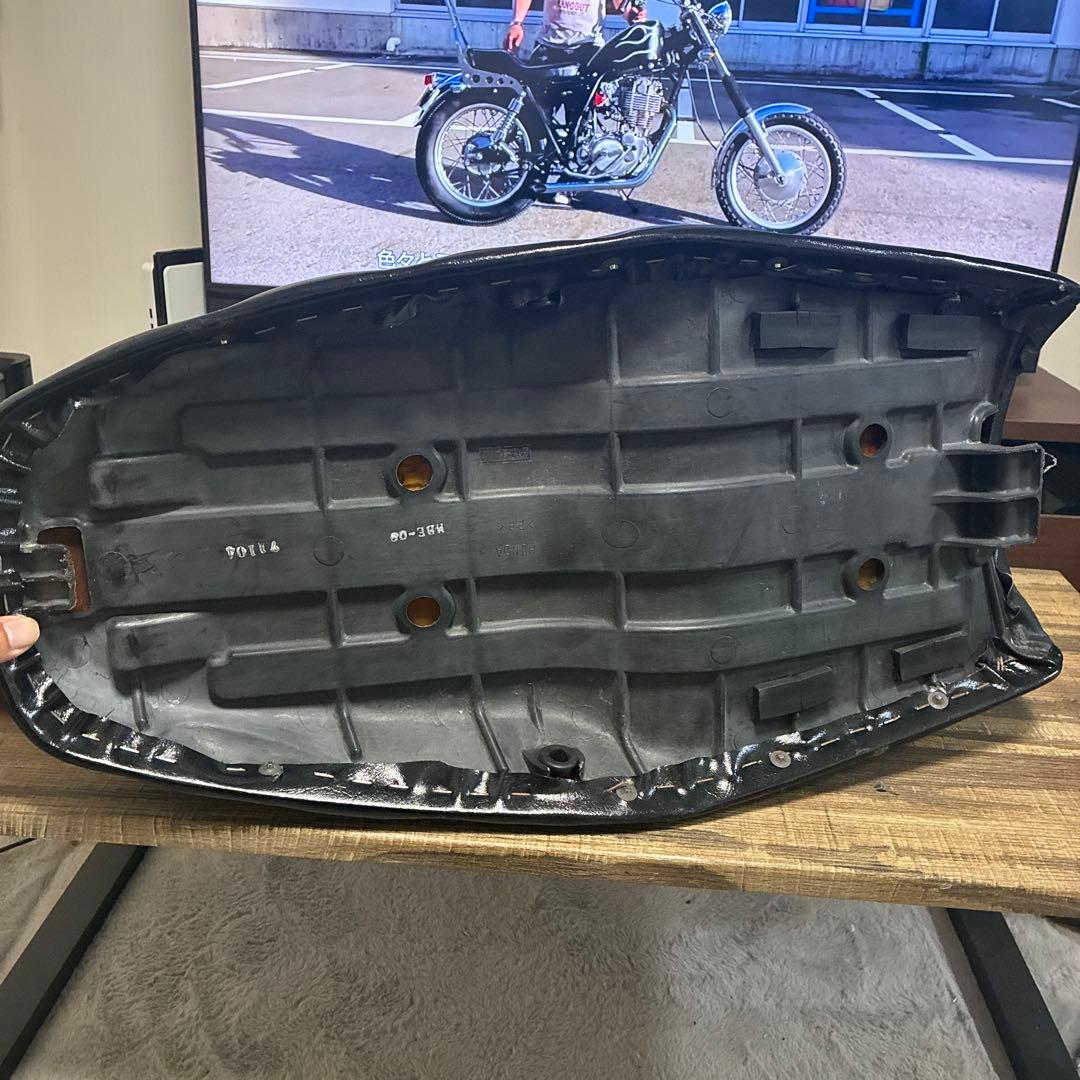 CB400four nc36 シート　純正風張り替えアンコ抜き