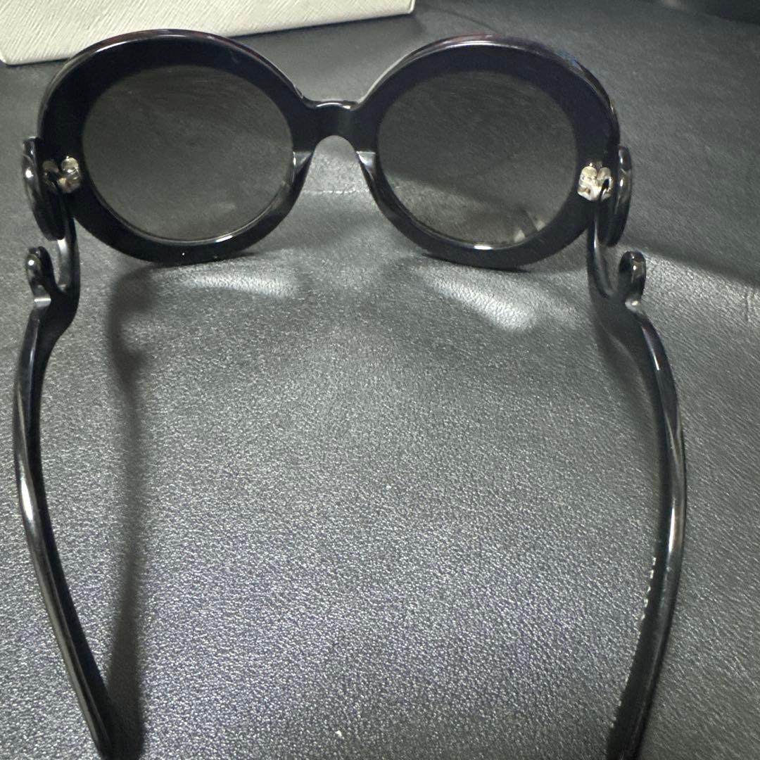 PRADA♡hydeさん使用サングラス
