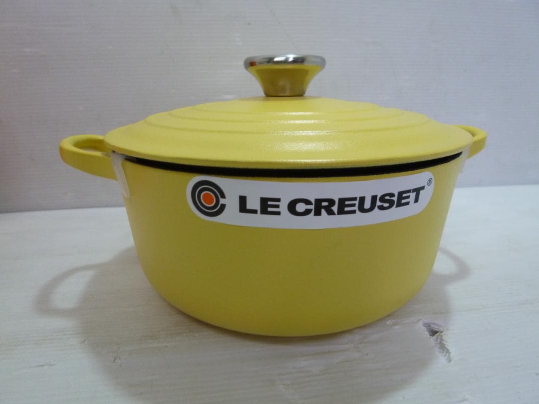 未使用 LE CREUSET ホーロー鍋 cocotte 20cm スプーン付