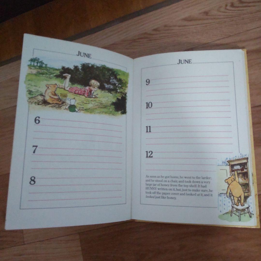 THE POOH BIRTHDAY BOOK　プーさんバースデーブック