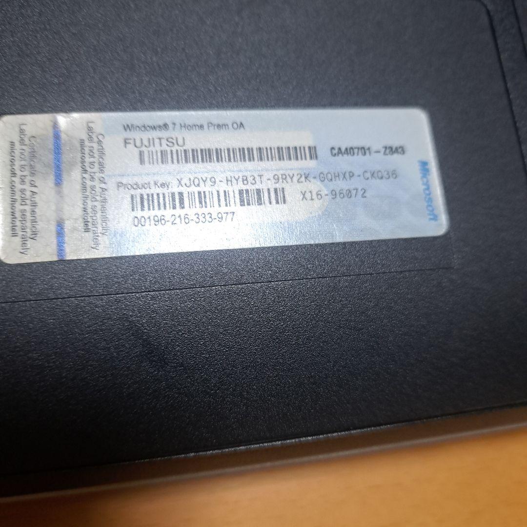 Fujitsu LIFEBOOK AH40/E レッド(ケース付き)