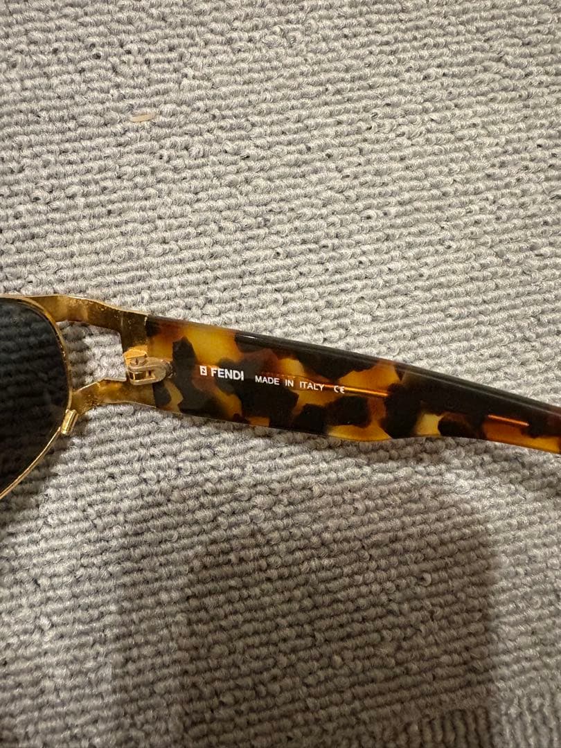FENDI サングラス　フェンディ　FF べっ甲柄　vintage
