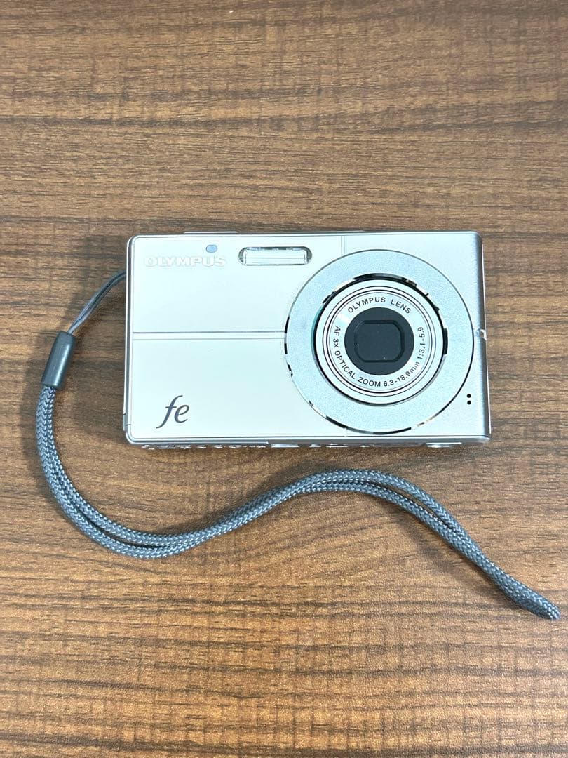 OLYMPUS オリンパス FE-3010 デジカメ