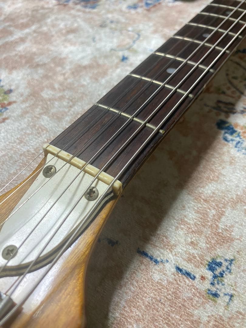 Aria 1702T Vintage カート・コバーン