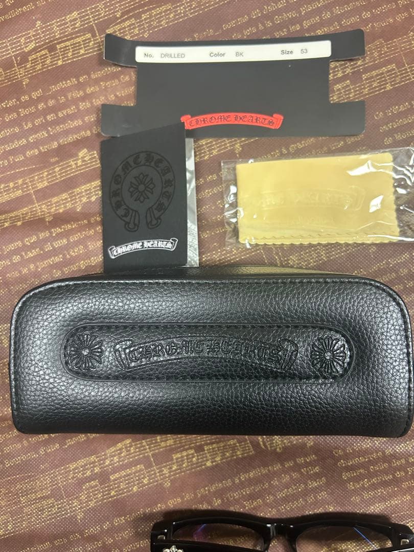 クロムハーツ サングラス　メガネ黒縁眼鏡　伊達メガネクロブチ　キムタク美品