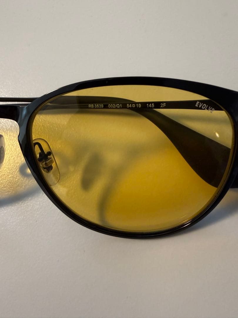 Ray-Ban イエローレンズ サングラス