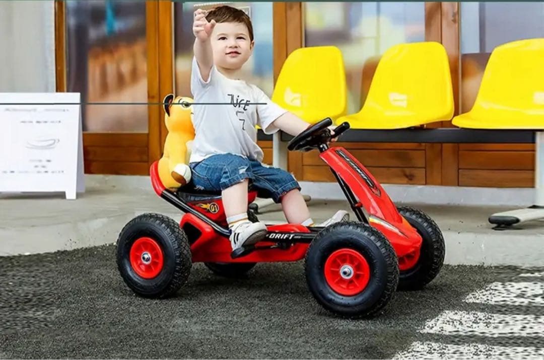 新品未使用　足こぎペダルゴーカート　ゴーカート　四輪　車　子供乗り物