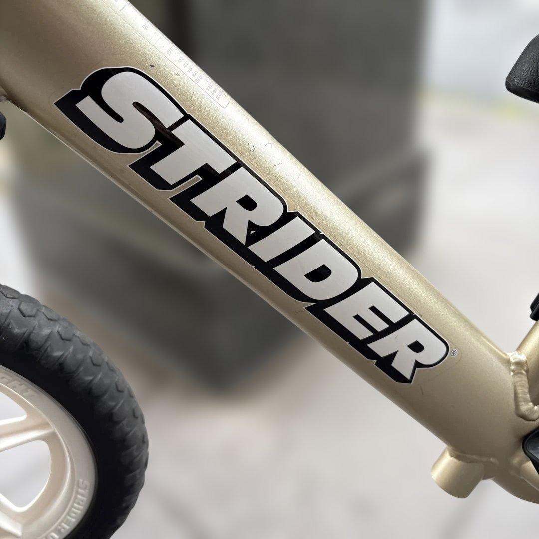 限定モデル　12インチ　STRIDER バランスバイク インチ
