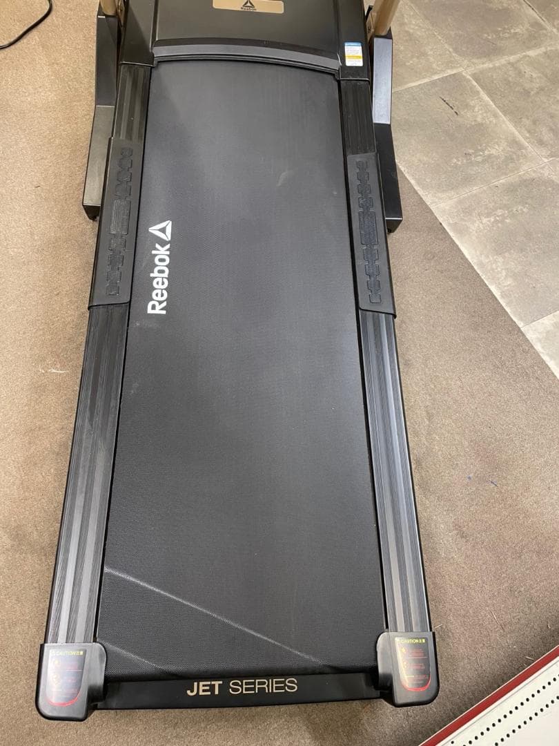 送料込み　リーボック　トレッドミル　JET300+