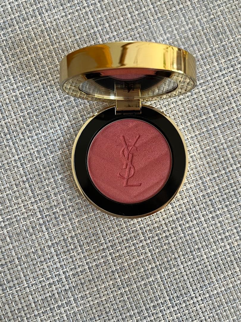 YSL メイクミーブラッシュパウダー　44