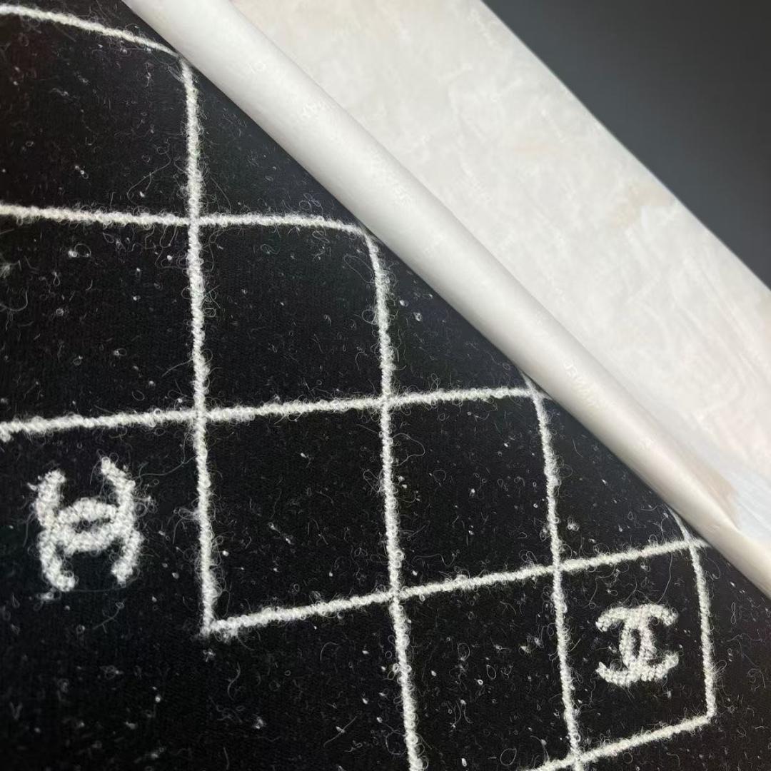 CCロゴ マフラー ♡ 新品未使用