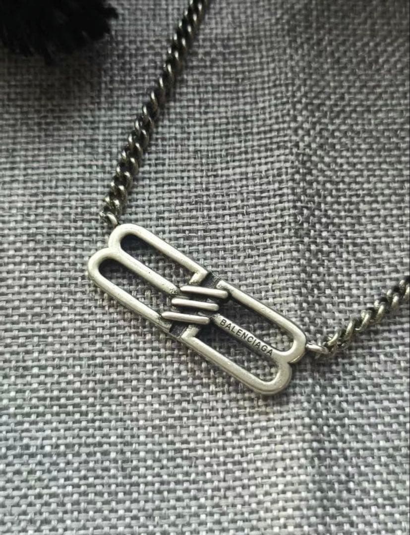 BALENCIAGA メタルチェーンネックレス