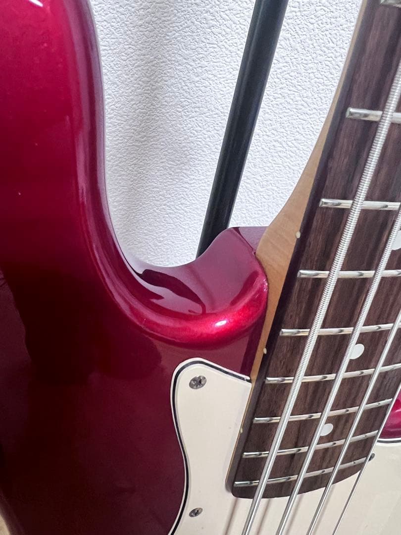 Squier by Fender アクティブ ジャズベース 赤
