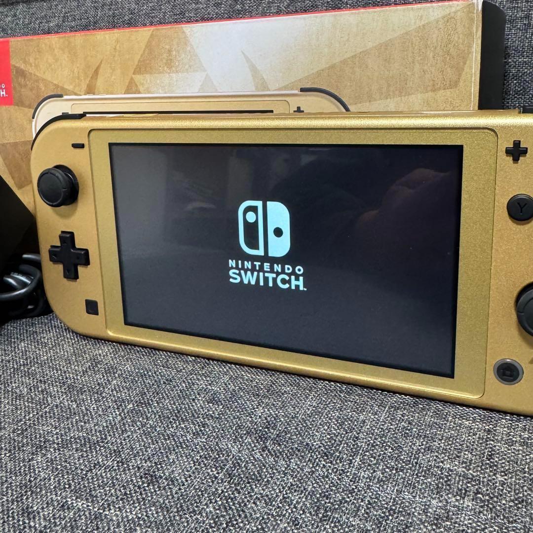 【即日発送】任天堂Switch Lite ハイラルエディション　極美品