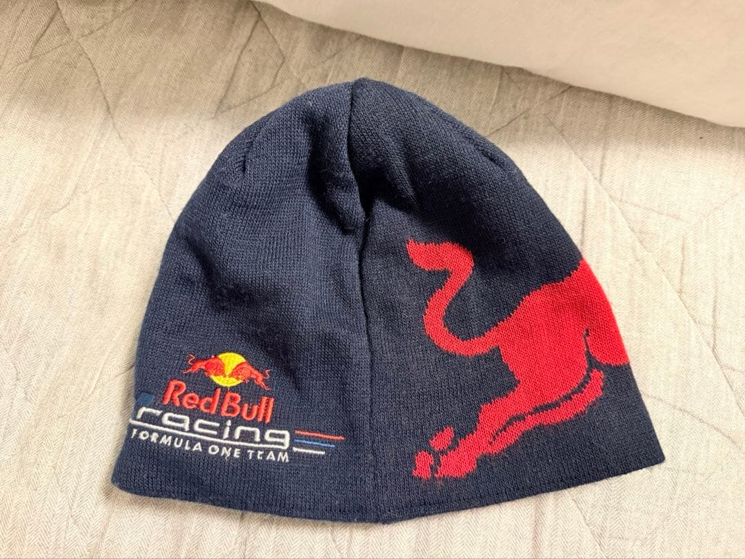 F1 レッドブルレーシング　セバスチャン・ベッテルモデル　ニット帽