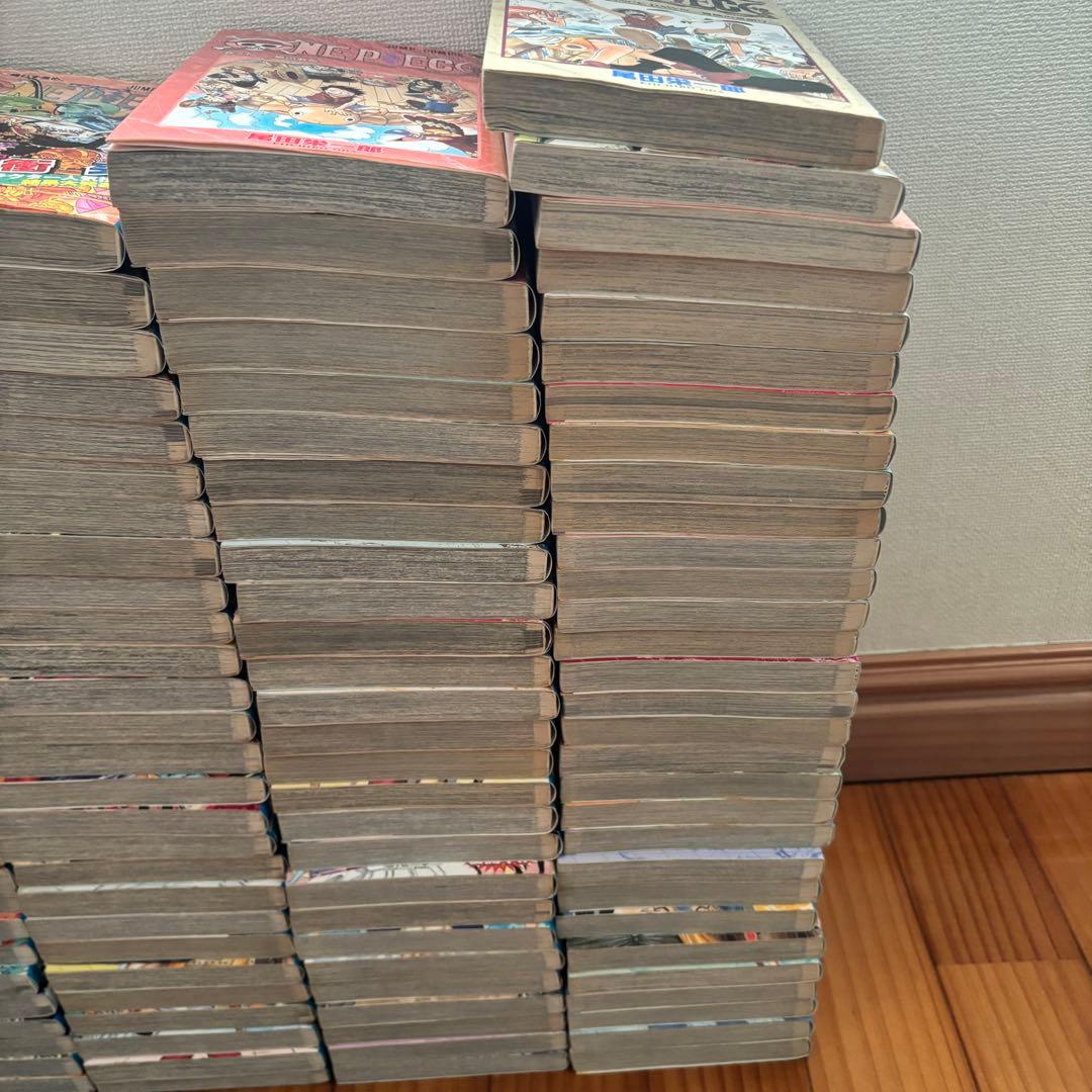 ONE PIECE 1〜112巻セット＋映画特典・小説6冊 ワンピースまとめ売り