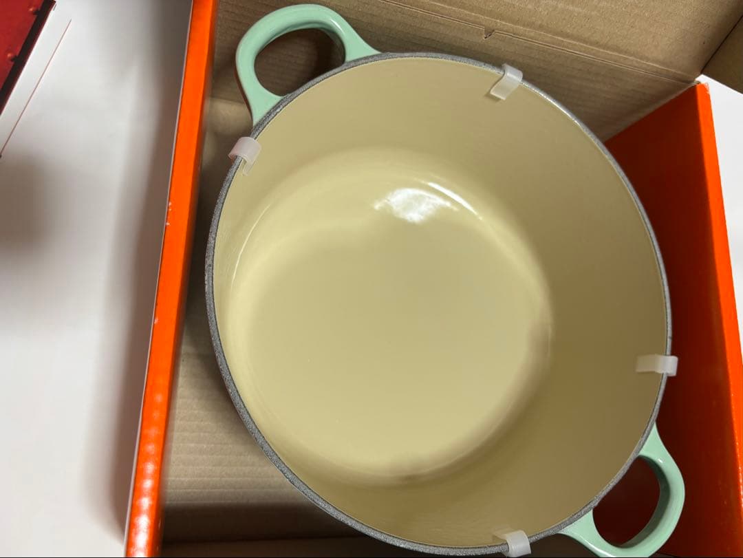 ル・クルーゼ　ココット ロンド 24cm クールミント　レア　人気