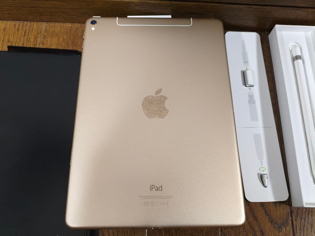 iPad Pro 9.7インチ256GB SIMフリー+Apple Pencil