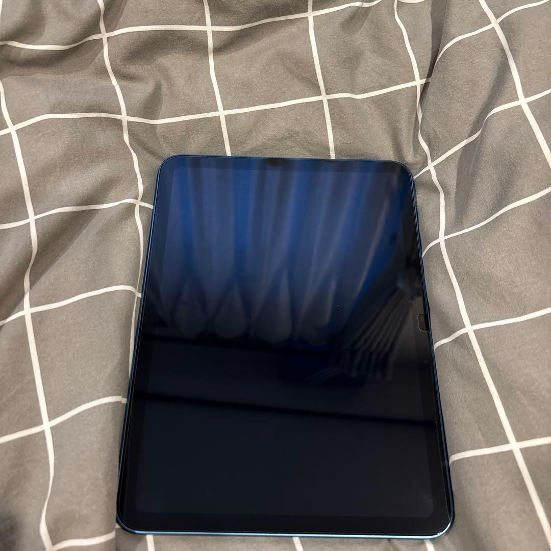 iPad 第10世代　ブルー　青