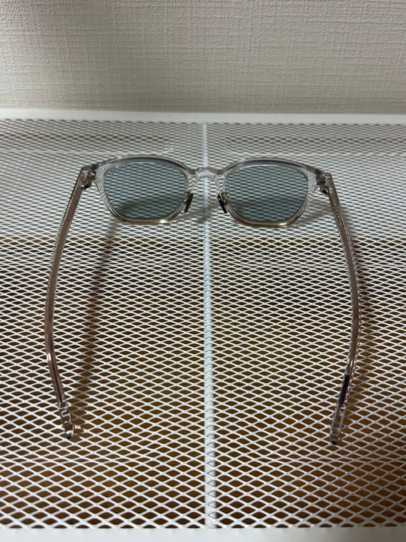 TOM FORD クリアフレームサングラス