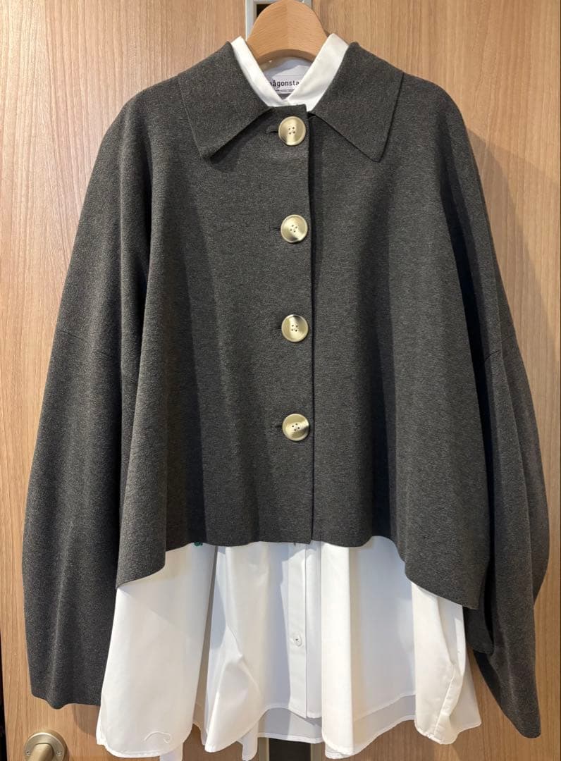 トップス COLLAR BOX CARDIGAN
