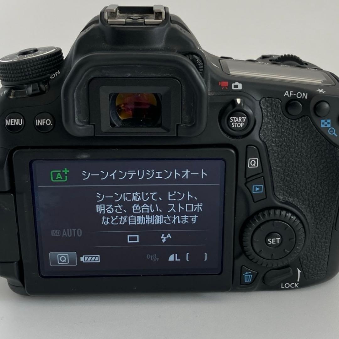 Canon EOS 70D✨ショット数少 返品保証　ダブルレンズ　Wi-Fi