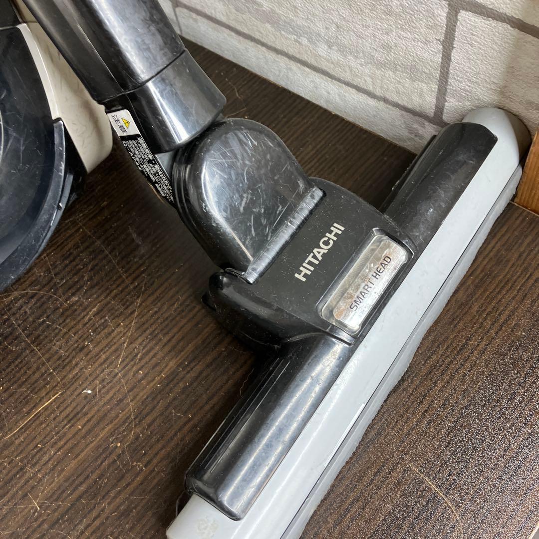 日立 紙パック掃除機　CV-PC30