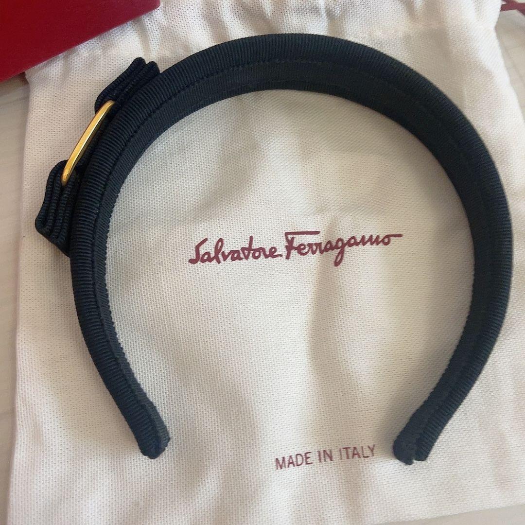 ferragamo フェラガモ　カチューシャ　リボン　フリル