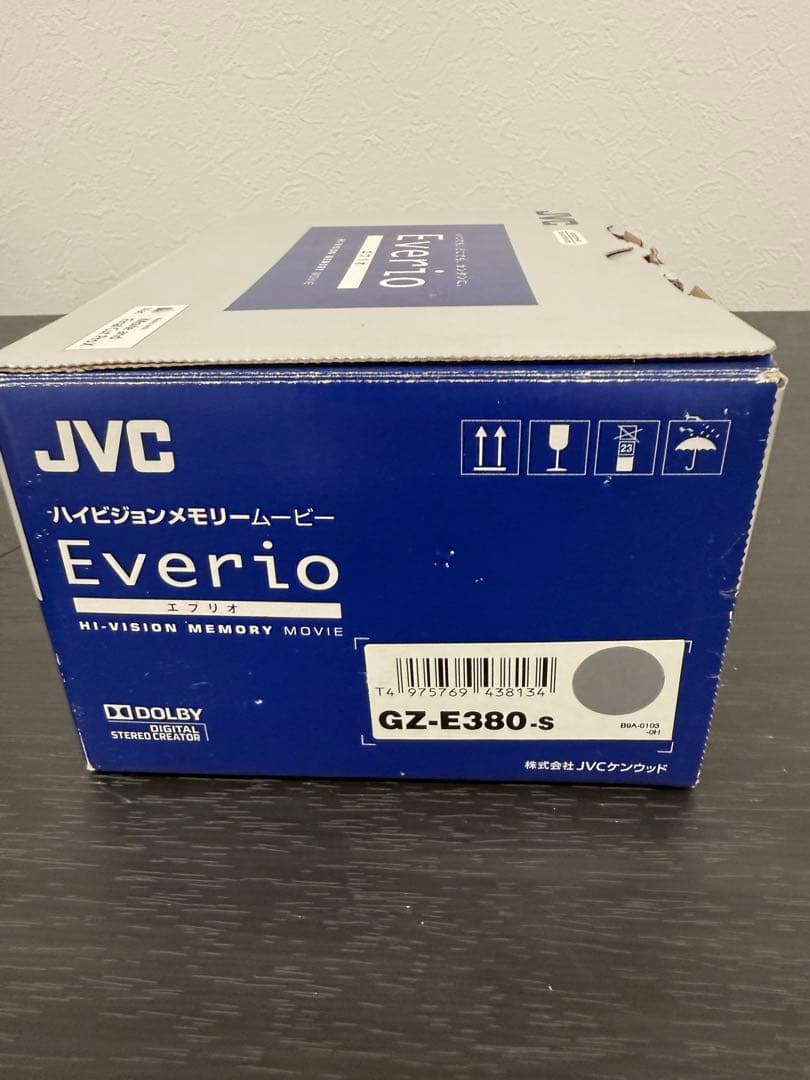 ★未使用級★ JVC Everio GZ-E380 フルHDビデオカメラ♪
