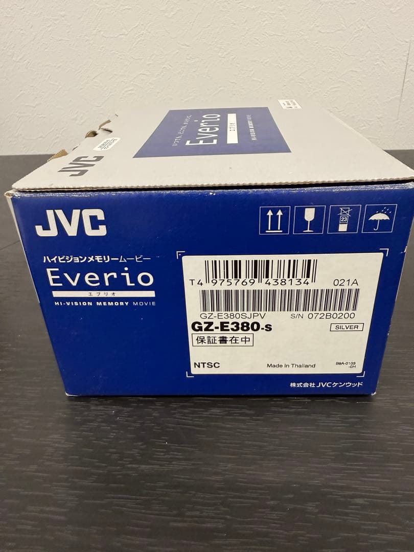 ★未使用級★ JVC Everio GZ-E380 フルHDビデオカメラ♪