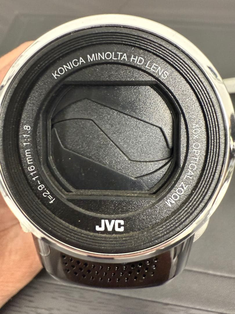 ★未使用級★ JVC Everio GZ-E380 フルHDビデオカメラ♪