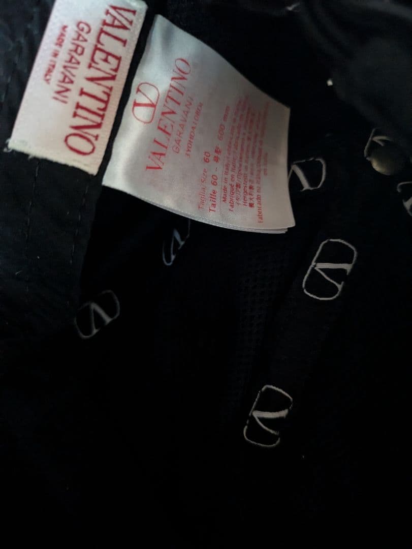 VALENTINO GARAVANI Vロゴキャップ 　60