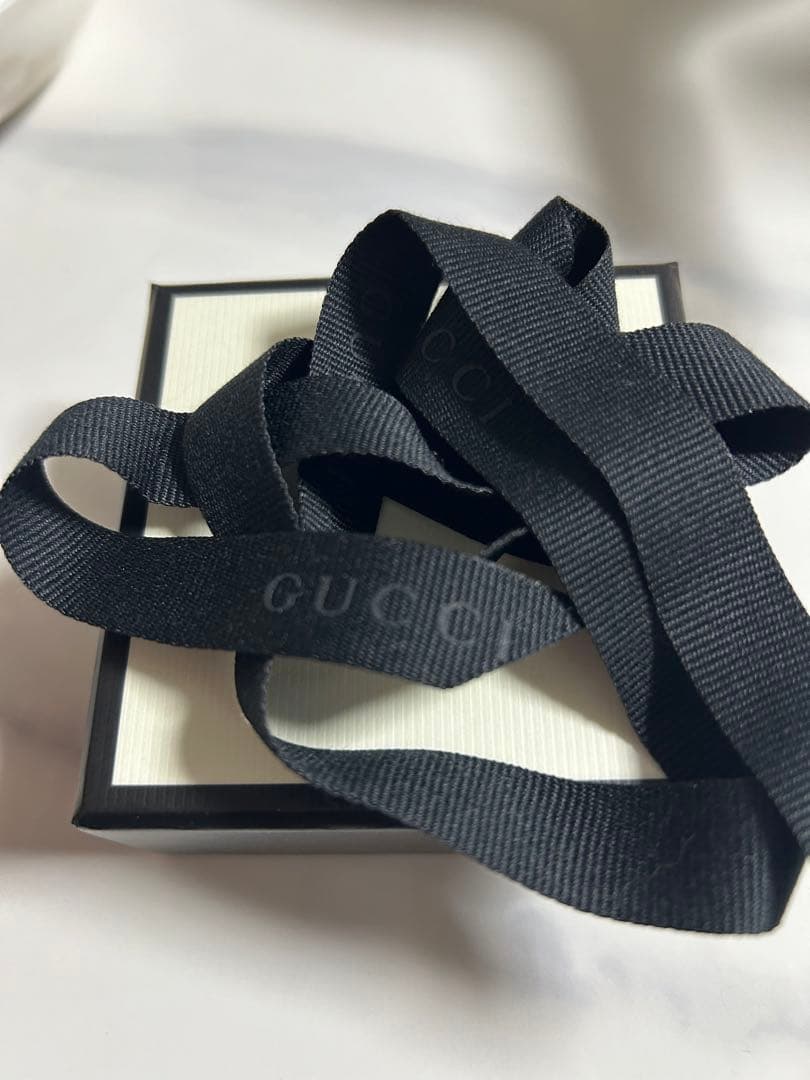 【最終値下げ】GUCCI チェーンネックレス ロゴ付き