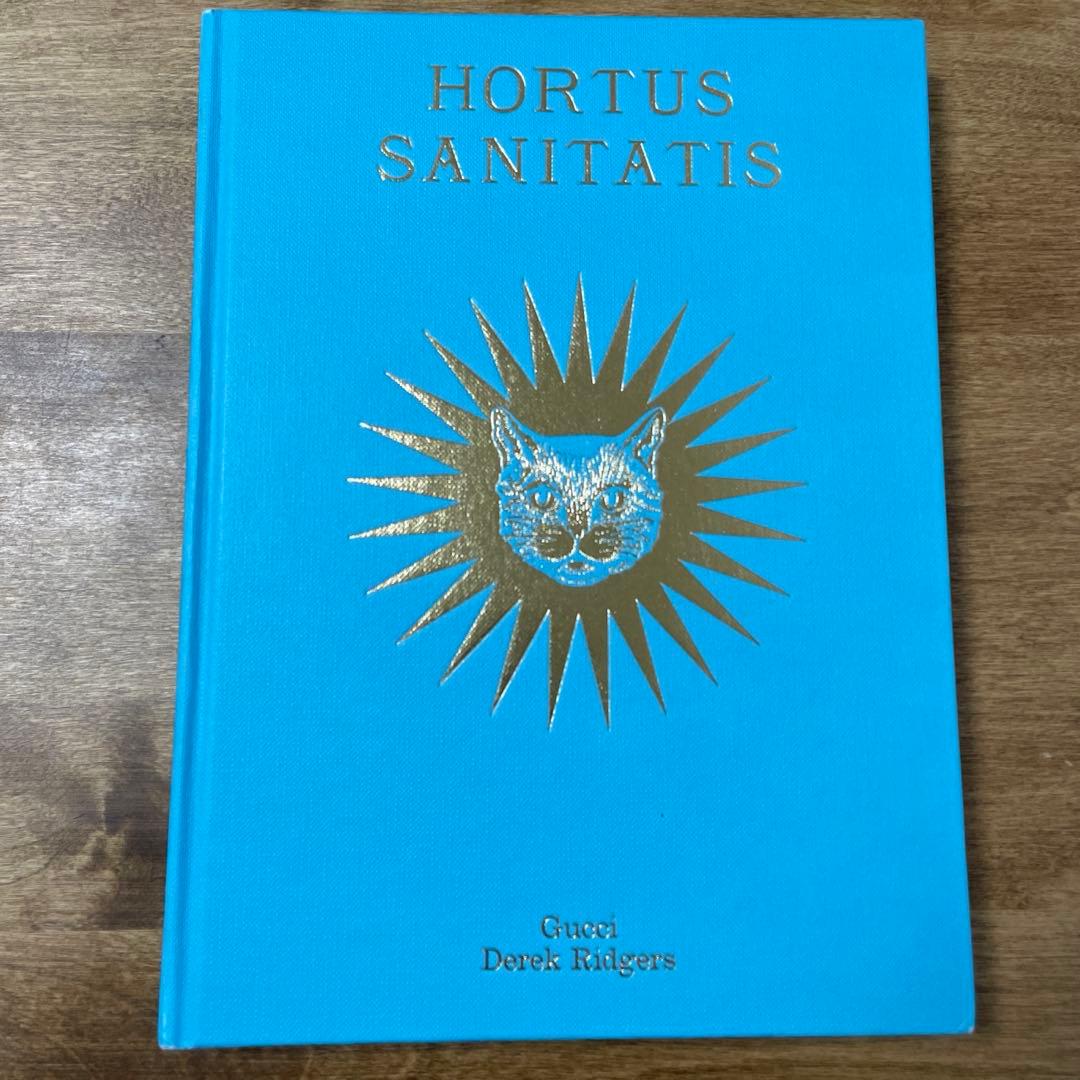 GUCCI写真集 \"GUCCI-HORTUS SANITATIS\"