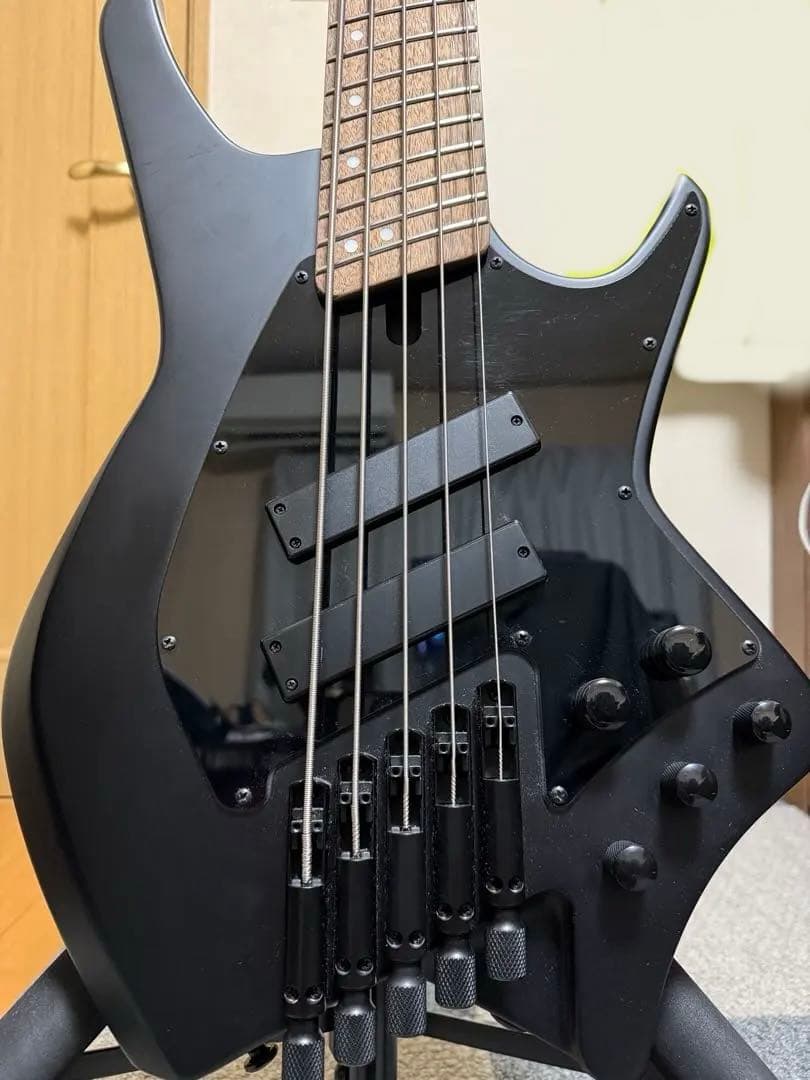 HEX NB505 ヘッドレス5弦ベース