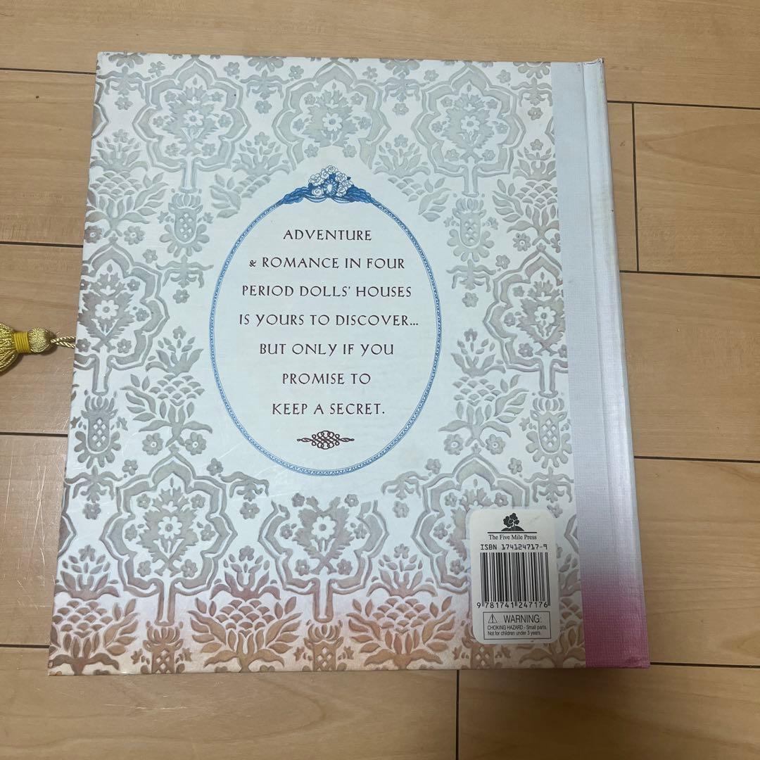 洋書 Enchanted Dolls' House by Robyn Johnson